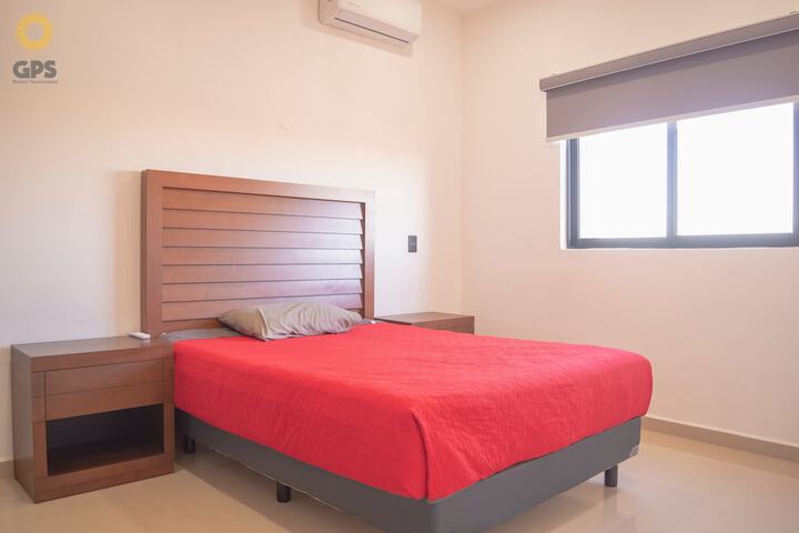Room 14 of 99