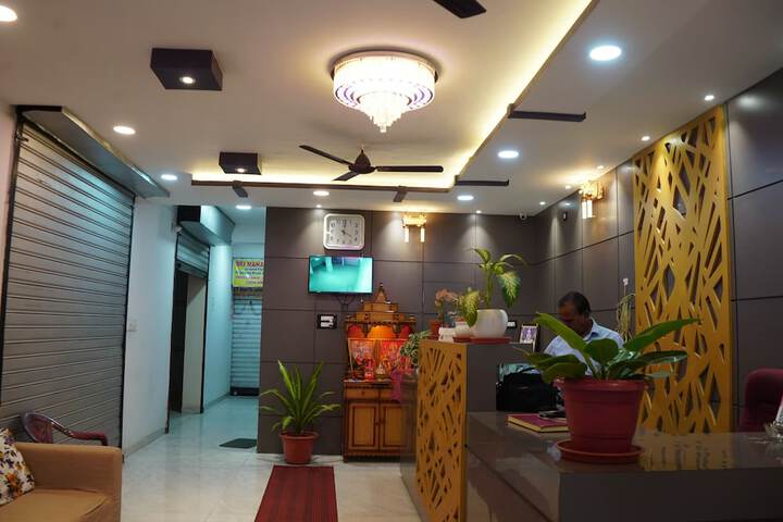 Hotel Interior 4 of 27