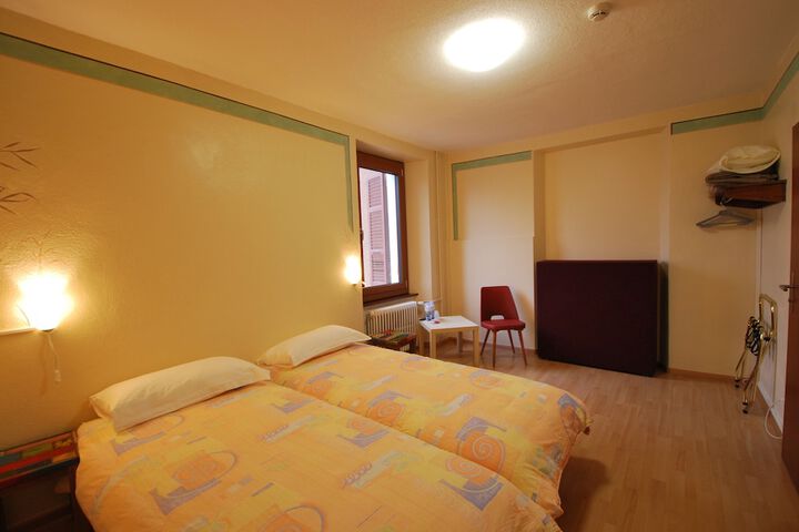 Room 7 of 47