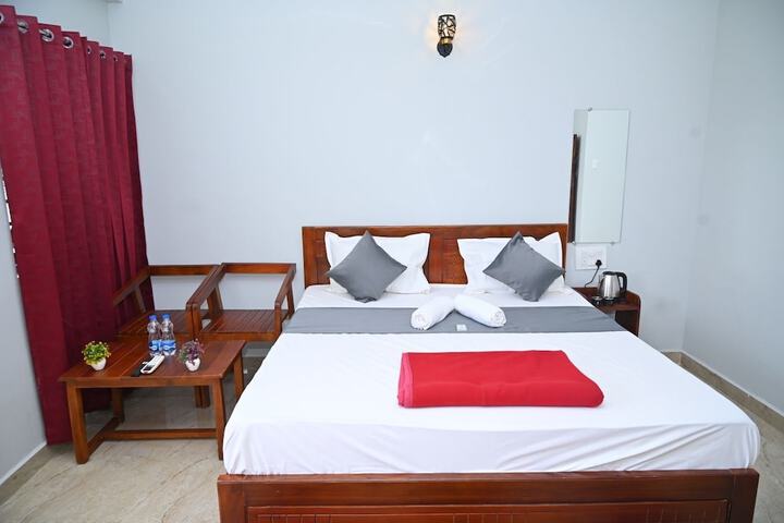 Room 32 of 51