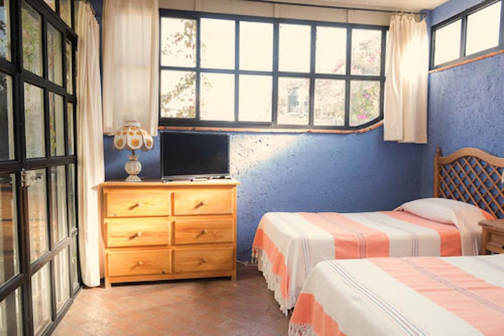 Room 10 of 174