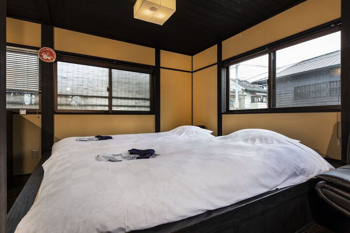 Room 5 of 31