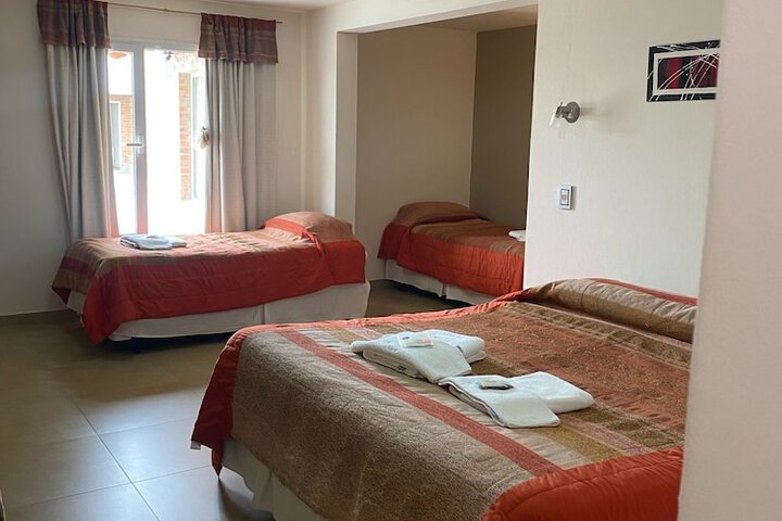 Room 28 of 136