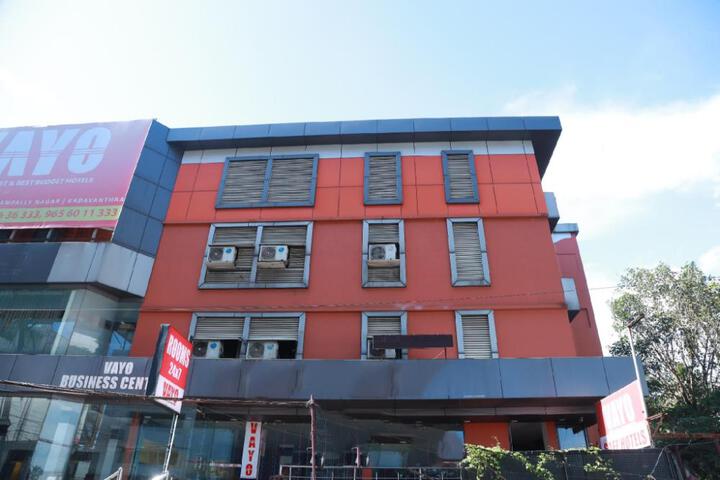 Collection O Safe Hotel Kadavanthra