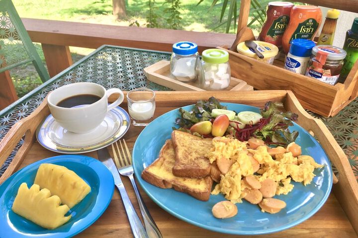 Breakfast/Coffee Service 59 of 87