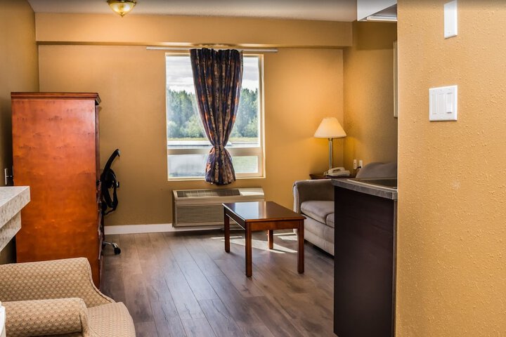 Room 5 of 34
