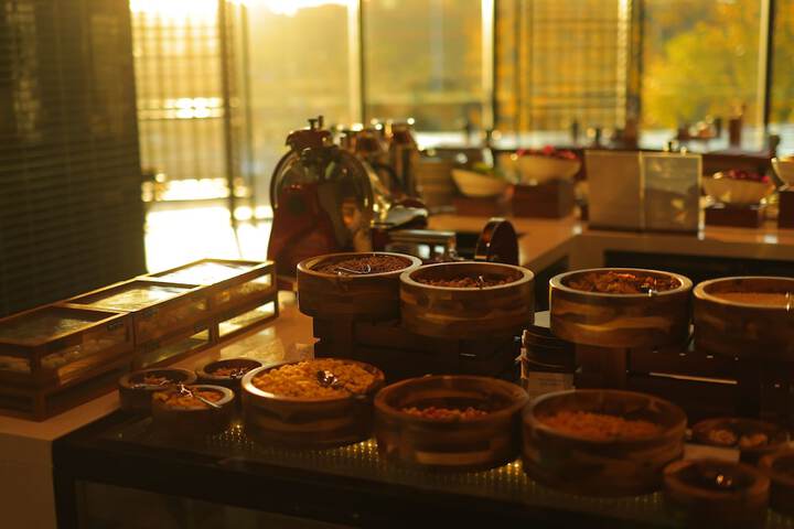 Dining 130 of 194