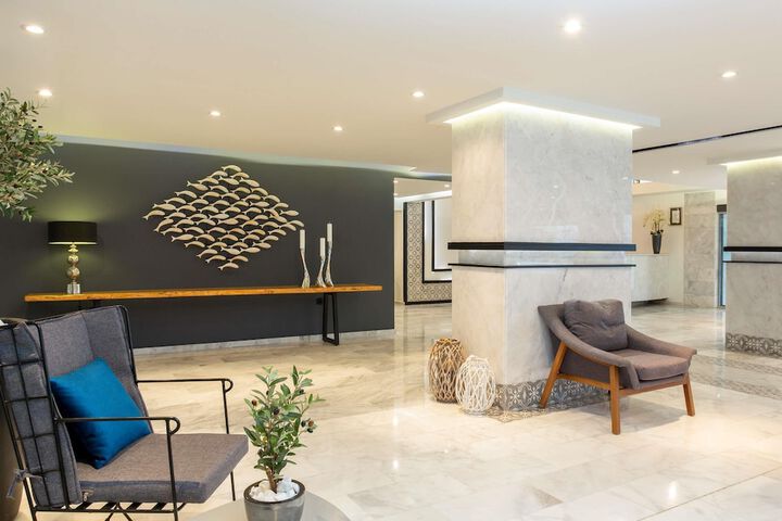 Hotel 88 of 91