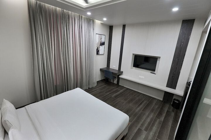 Room 21 of 67