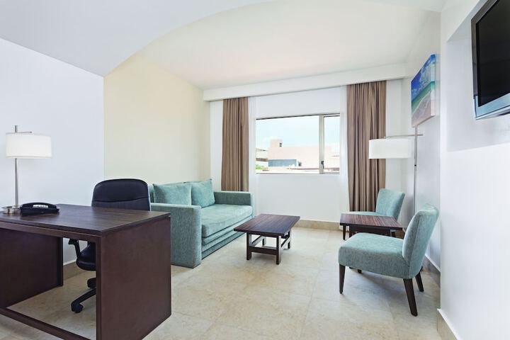 Room 22 of 65