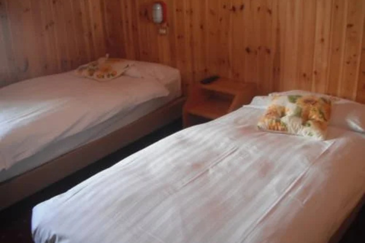 Room 2 of 15