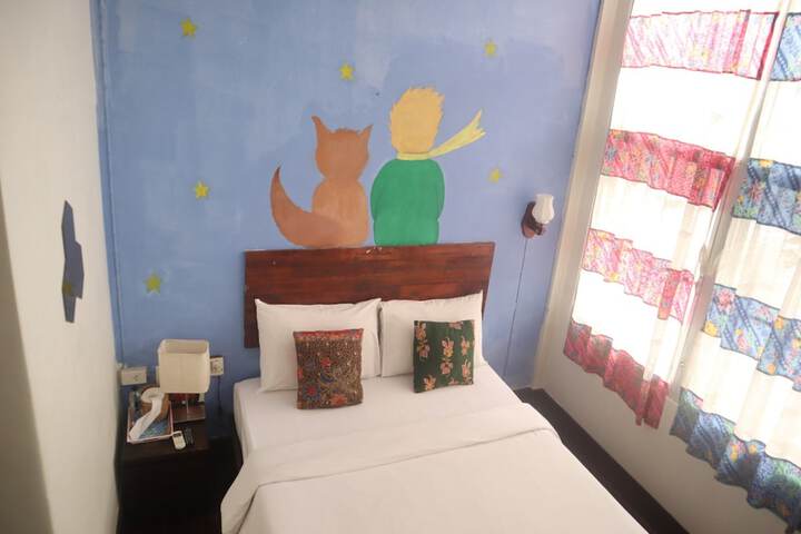Room 27 of 90