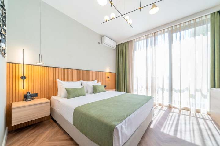 Room 50 of 168