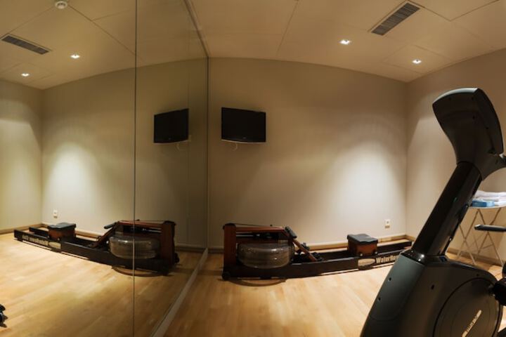 Hotel with Gym