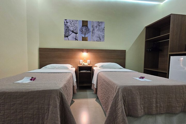 Room 25 of 62