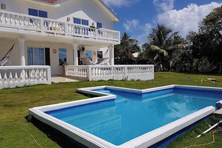 Pool 26 of 40