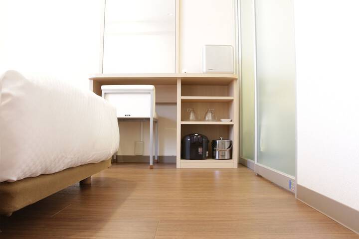 Room 16 of 49