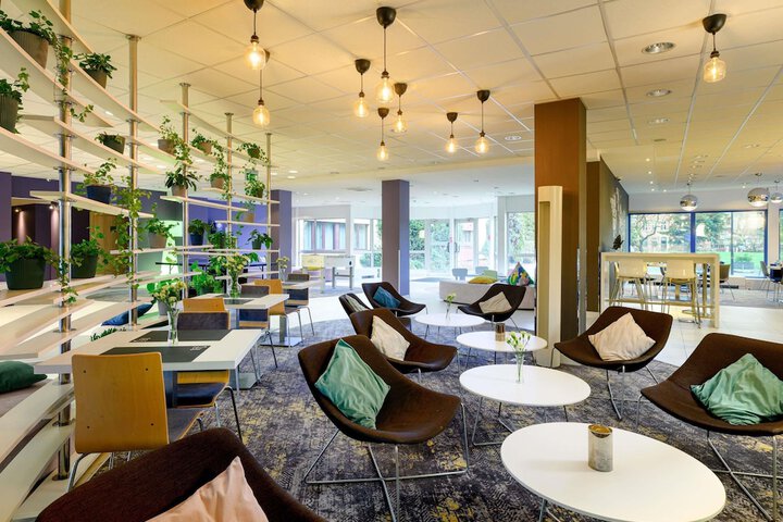 Hotel 67 of 71