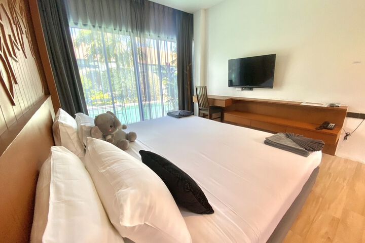 Room 45 of 132