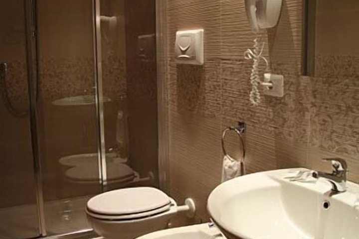 Bathroom Photo