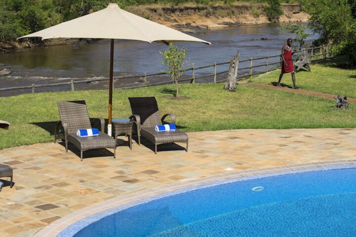 Pool 12 of 39