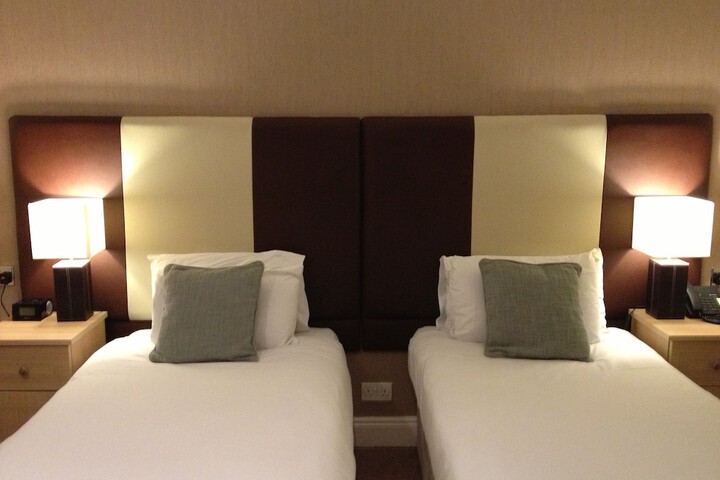 Room 17 of 42