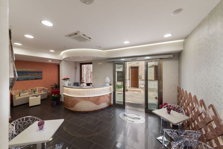 Hotel Interior 2 of 47