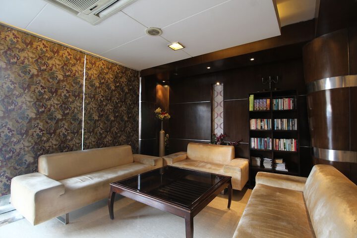 Hotel Lobby
