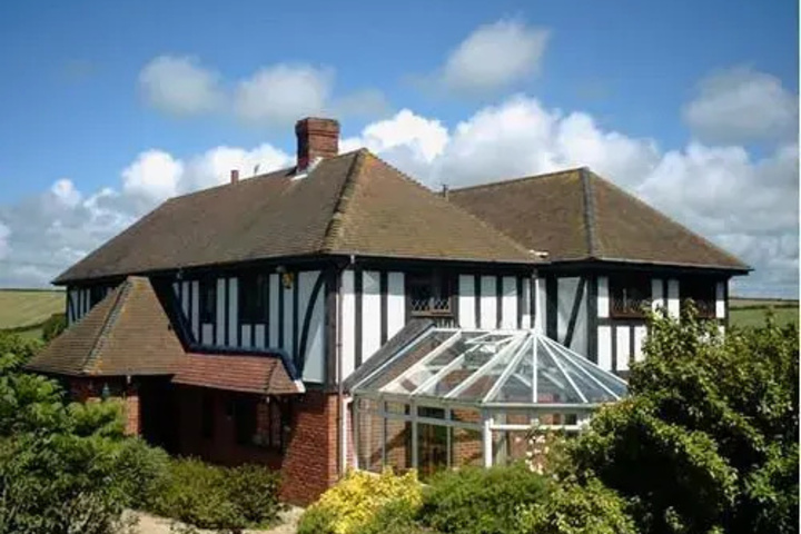 Heathwick House