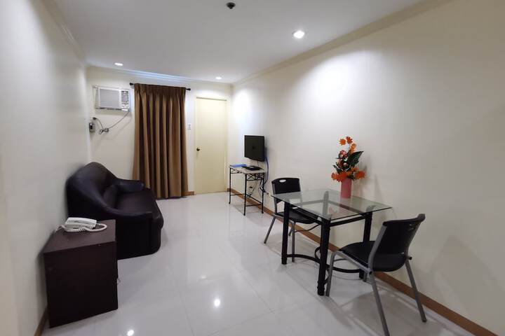 Room 26 of 60