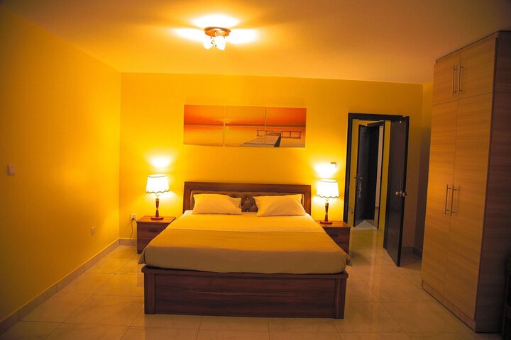 Room 33 of 105