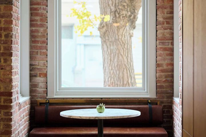 Breakfast area