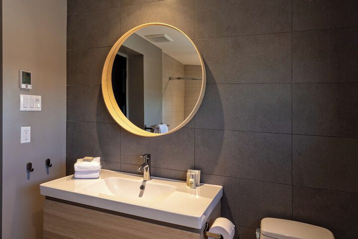 Clean Restrooms