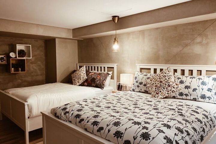 Room 32 of 313