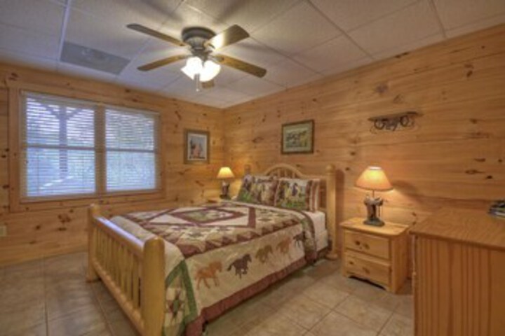 Room 22 of 25