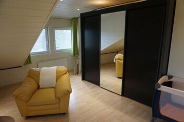 Room 77 of 121