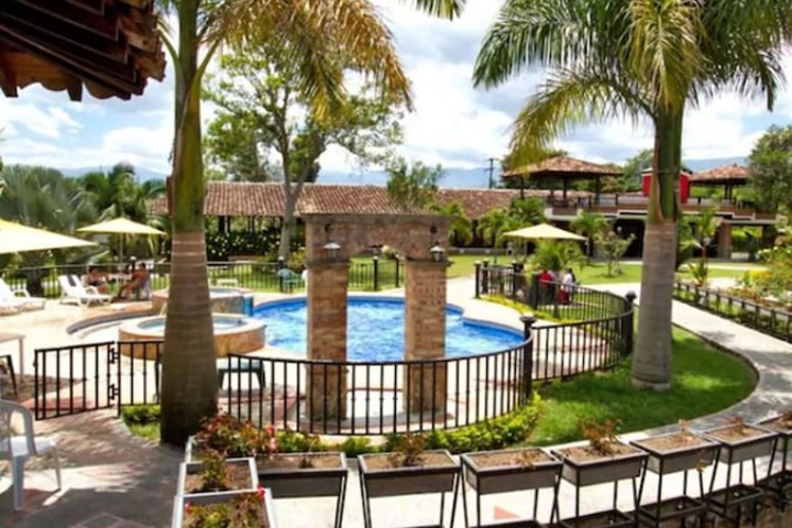 Pool 56 of 153