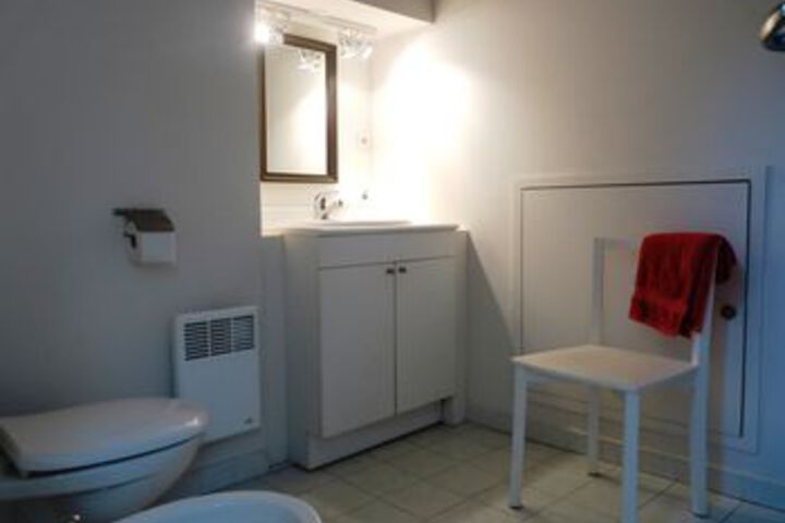 Room 3 of 30