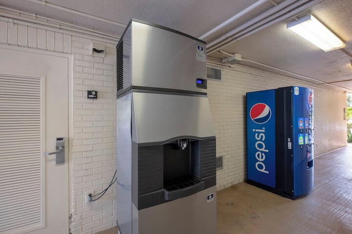 Vending machine