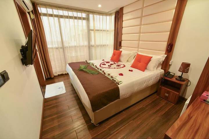 Room 43 of 74