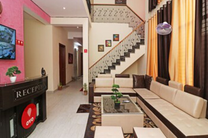 Hotel Interior 14 of 37