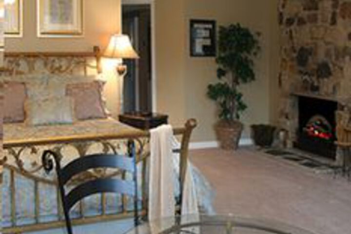 Room 14 of 27