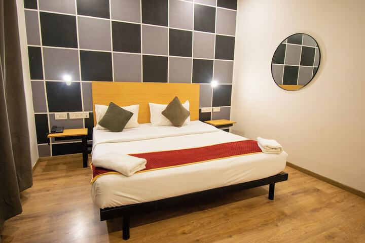Room 21 of 61