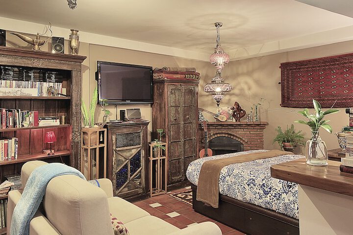Room 28 of 68