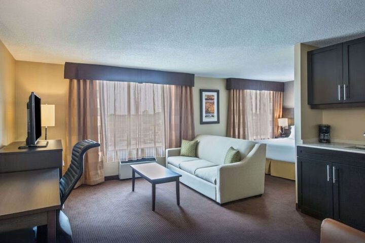 Room 16 of 20