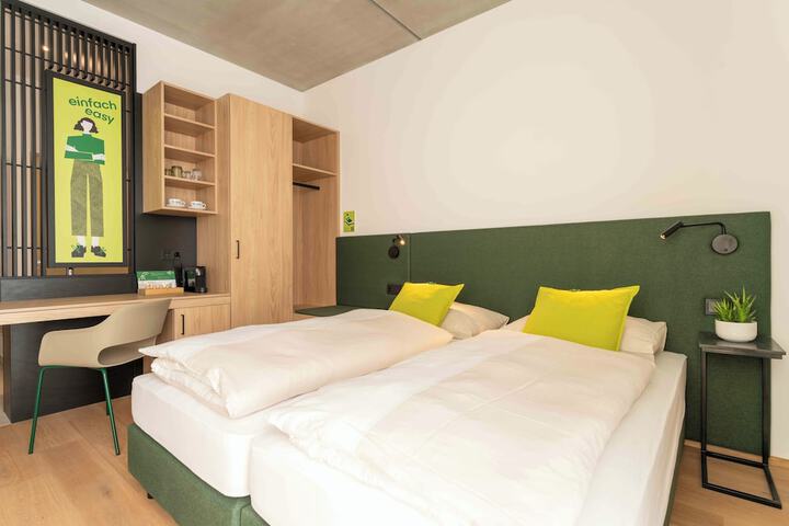 Room 5 of 26