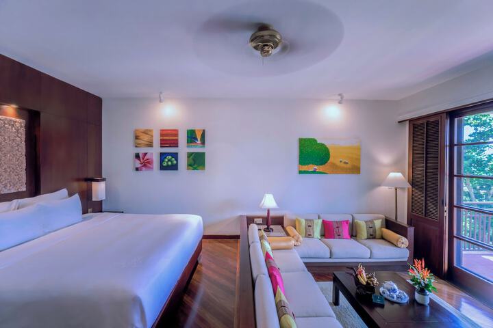 Room 79 of 209