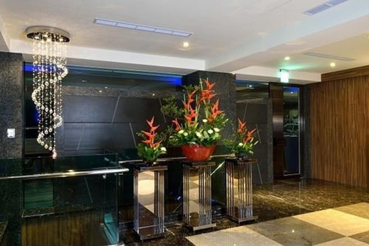 Guest Lobby