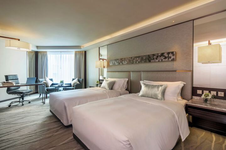 Room 26 of 119