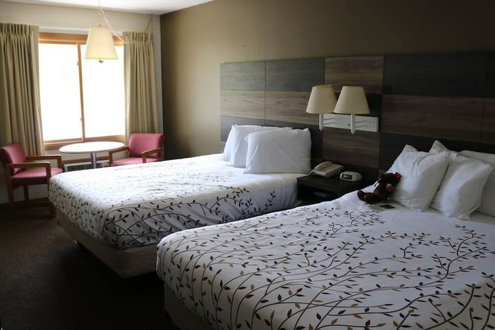 Room 13 of 79